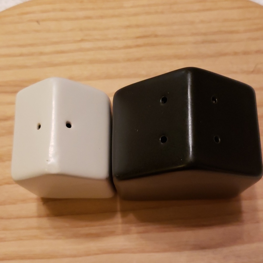 Hearth & Hand | NWT Salt and Pepper Shakers - Picture 3 of 4